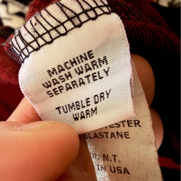 Cut Loose Diamond A-line Boatneck Top  Size L Black Red Holiday Plaid 6816552 - Picture 9 of 11